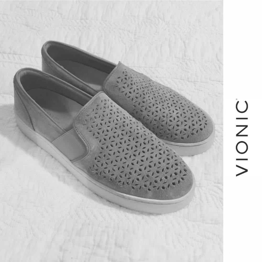 Vionic Women's Gray Slip-On Shoes